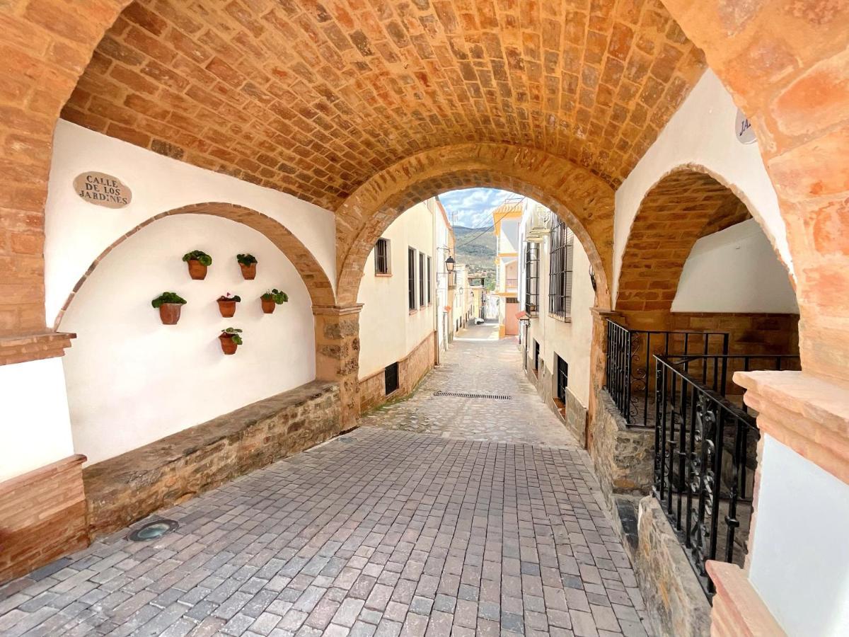 Mirasierra Centro Фондон Экстерьер фото